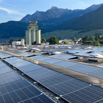 INSTALLATION PHOTOVOLTAÏQUE SUR LES TOITS D'AIGLE